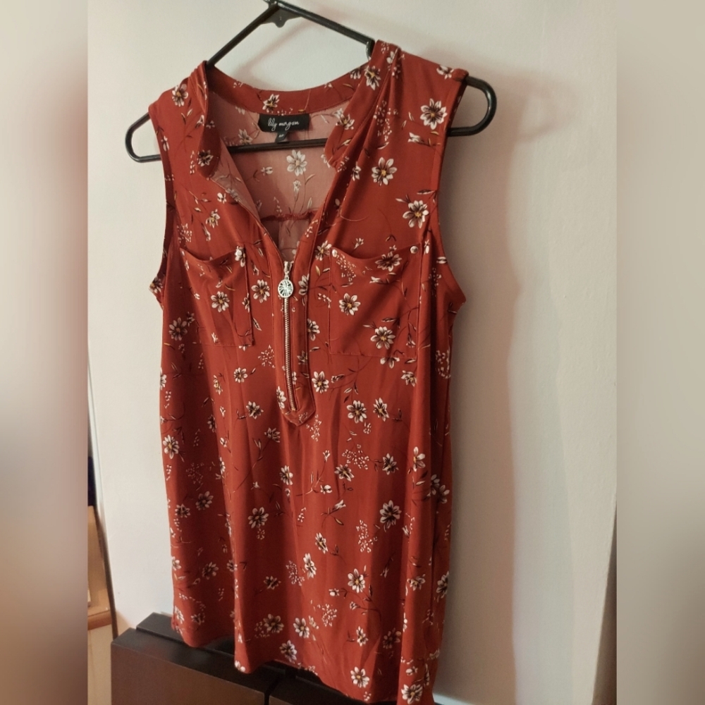 Lily Morgan sleeveless sweater